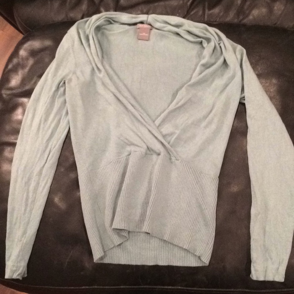 Ann Taylor v neck sweater